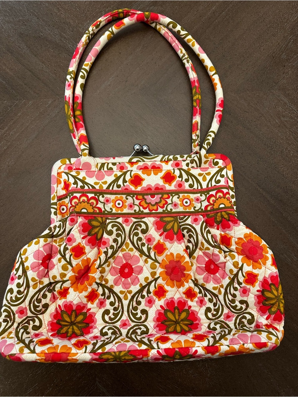 Vera Bradley bag in the "Folkloric" pattern w/ kisslock closure